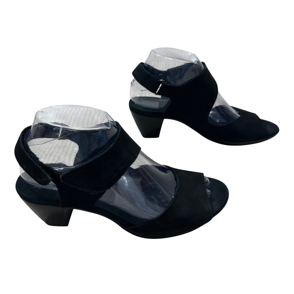 Munro American Womens 8 M Black Suede Slingback Block Heel Sandals Comfort USA
